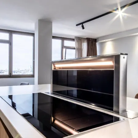 Poem By Airnest Apartment *