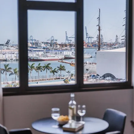 Poem By Airnest 大加那利岛拉斯帕尔马斯