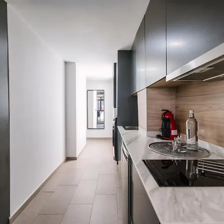 Appartement Poem By Airnest *