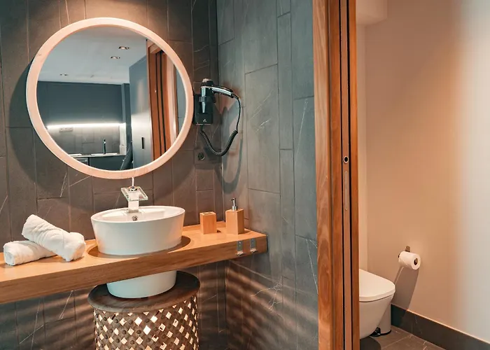 Poem By Airnest Appartement *