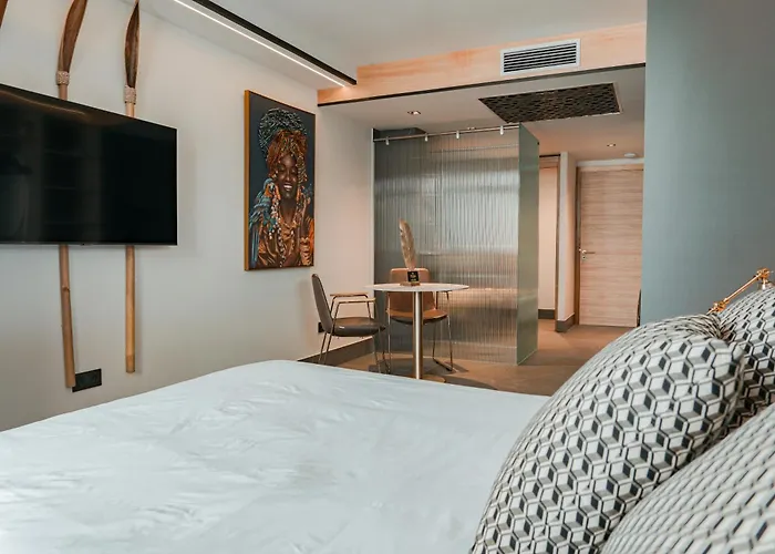 Appartement Poem By Airnest *