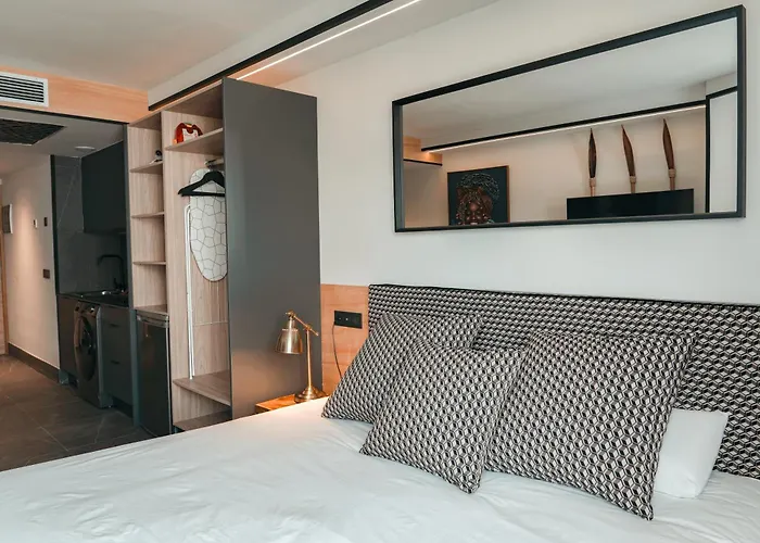 Appartement Poem By Airnest Las Palmas