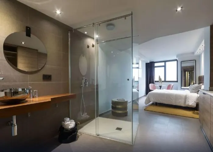 Poem By Airnest Appartement *